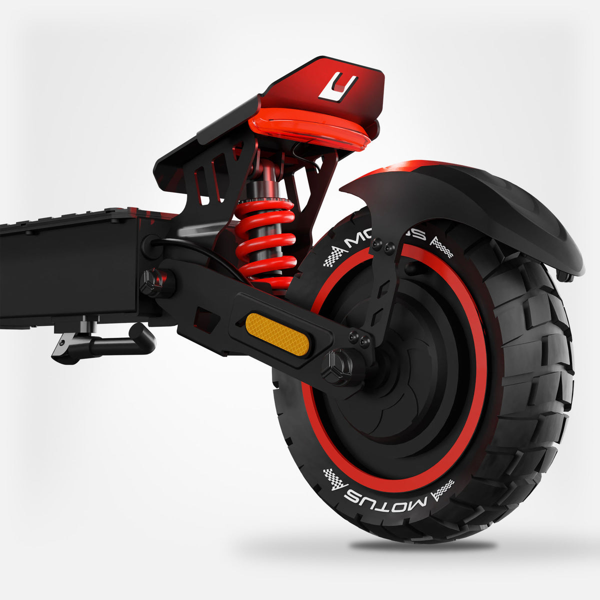 Tylne koło hulajnogi elektrycznej MOTUS Daytona 10 z silnikiem 1000 W w piaście i czerwoną sprężyną, jasne studio.