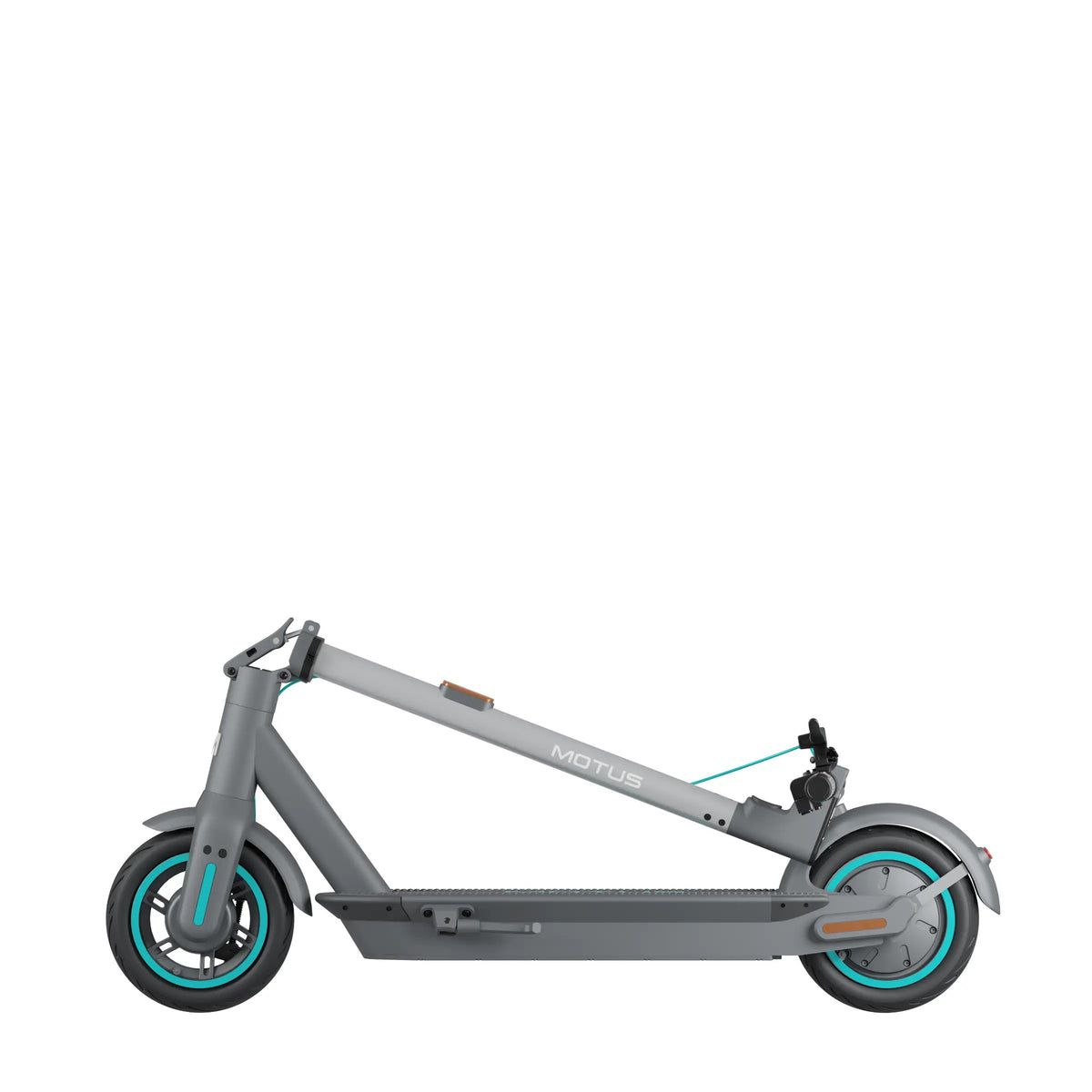 Złożona hulajnoga elektryczna MOTUS Scooty 10 GEN6 z lewego boku: kolumna kierownicy podpięta do tylnego błotnika.