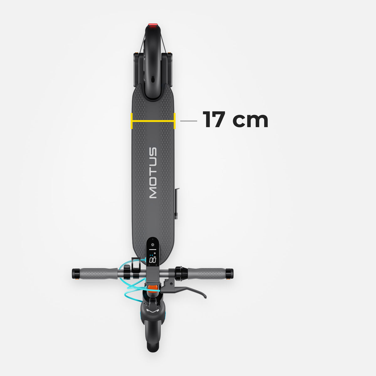 Hulajnoga elektryczna MOTUS Scooty 10 GEN5 widziana z góry, podest z logo MOTUS i linia szerokości 17 cm, jasne studio.