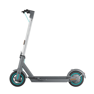 Hulajnoga elektryczna MOTUS Scooty 10 GEN6 z lewego boku, rozłożona, na białym tle.
