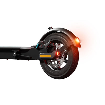 MOTUS Scooty 10 Lite - tylne koło z hamulcem tarczowym i tylnym światłem