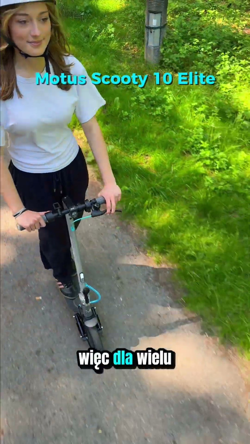Kadr z filmu MOTUS na YouTube: Scooty 10 Elite czy Max?