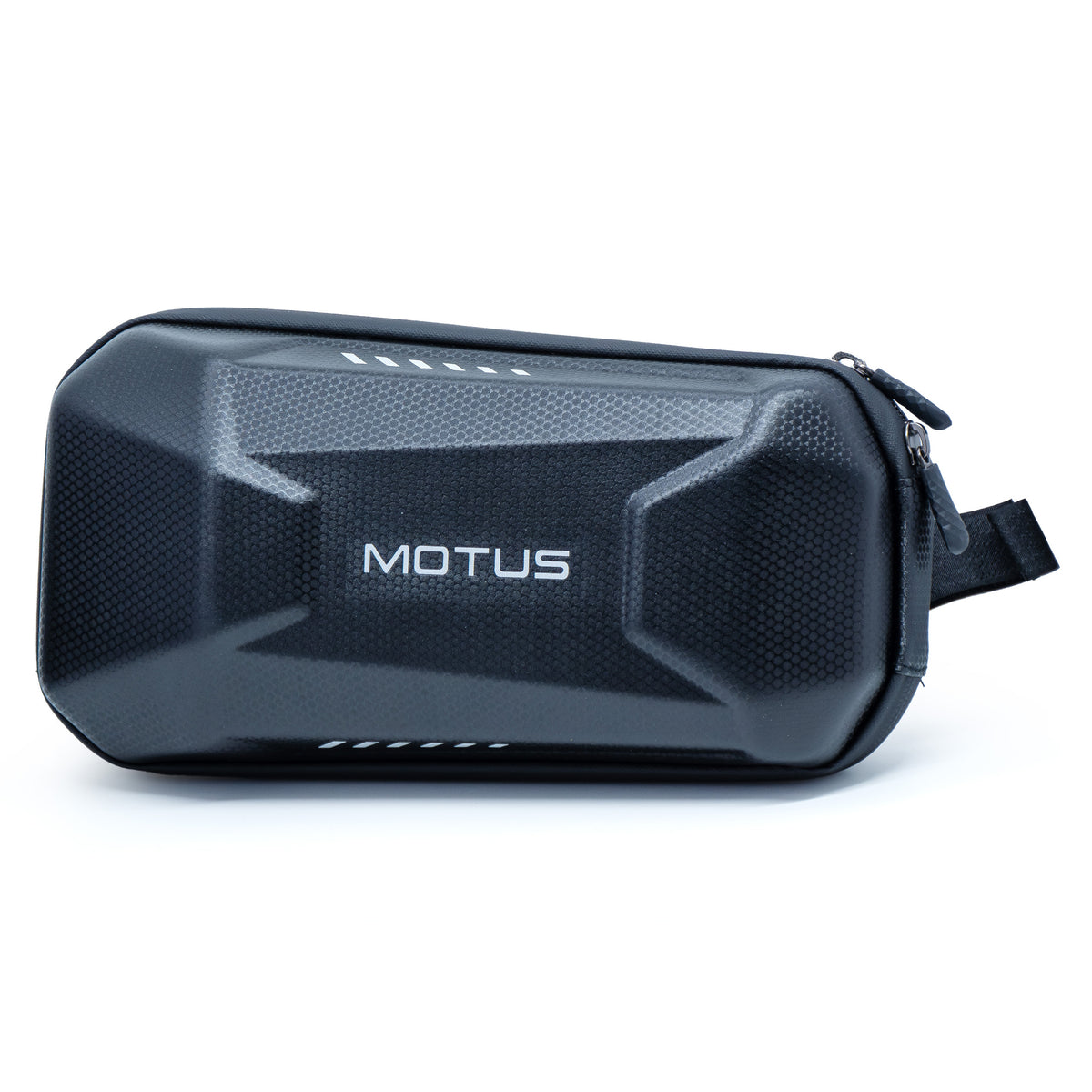 Sakwa 3L MOTUS Black Edition, czarna, z przodu: sztywna skorupa z fakturą, szare logo MOTUS i zamek dookoła.